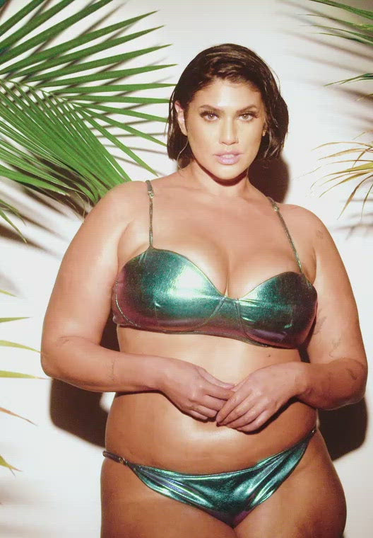Bella Top: Ocean Holographic Metallic