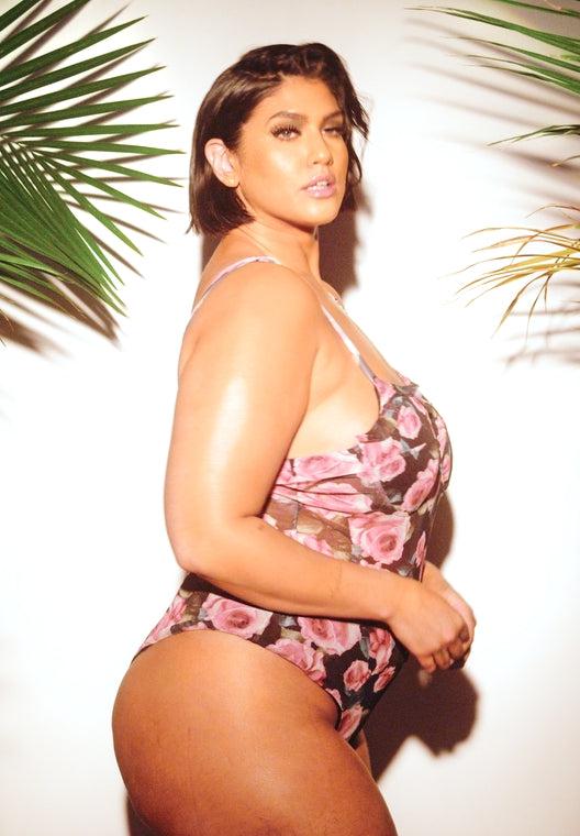 Paris One Piece: Dolce Rose Plus